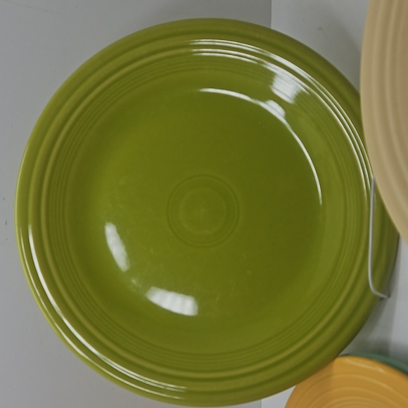 Fiestaware Dinner Plate 10.5 Inch - Multiple Colors Available - Picture 4 of 5